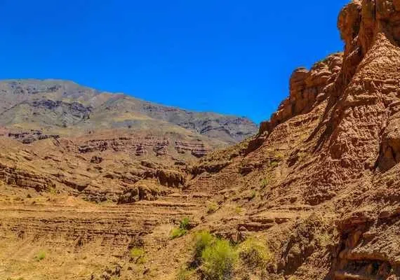 دره پرستوها نیشابور