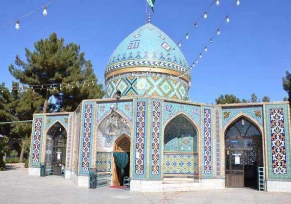 قبرستان تاریخی شاذان نیشابور