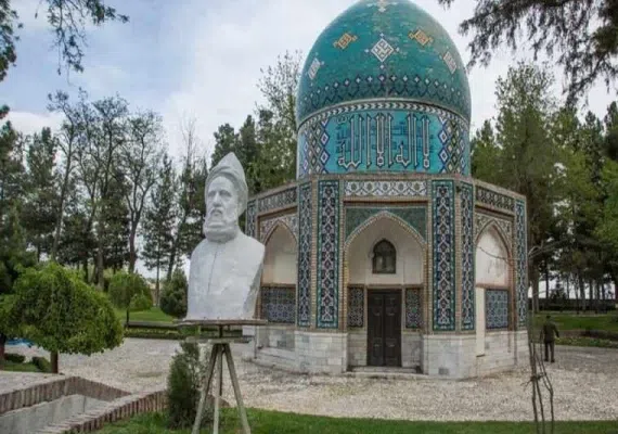 آرامگاه عطار نیشابوری