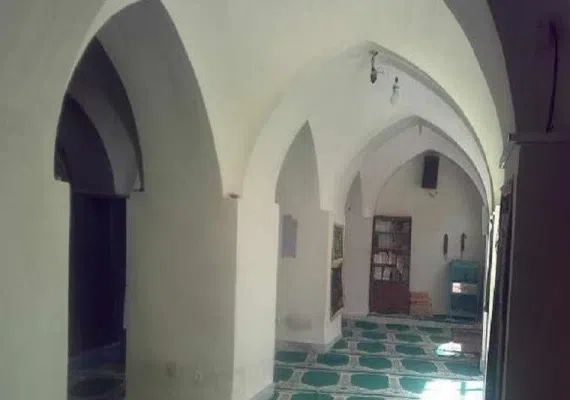 مسجد طارق