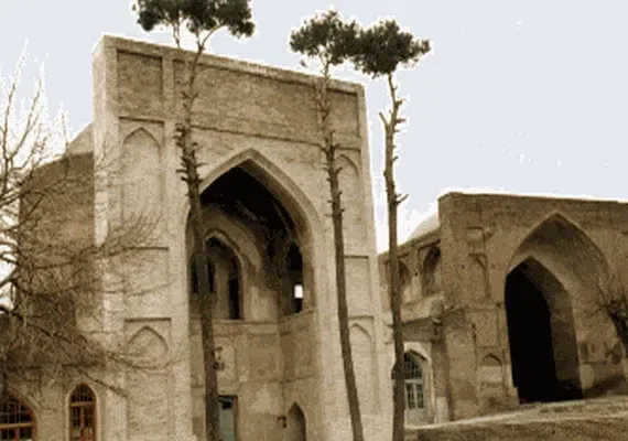 کاروانسرای لاری تربت حیدریه