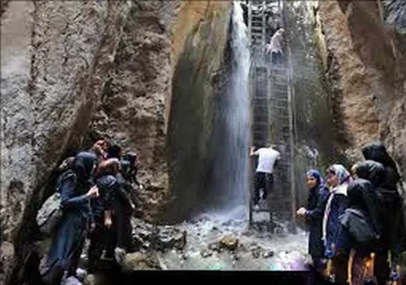 آبشار قره سو