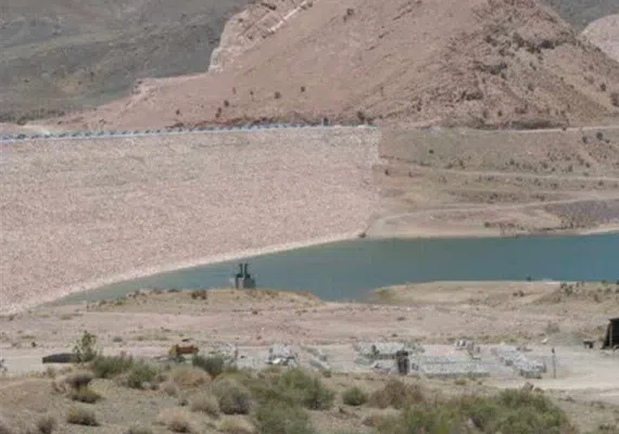 دریاچه سد بافت