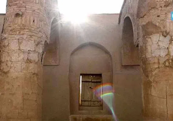 مسجد تاریخانه دامغان