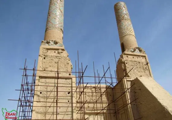 مناره های مسجد نظامیه