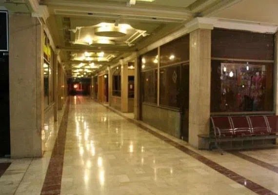مجتمع تجاری زیست خاور
