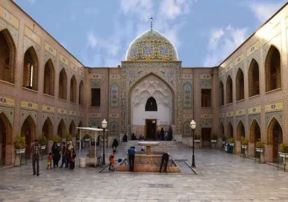 آرامگاه پیر پالان دوز