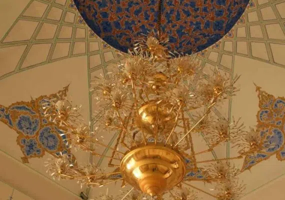 آرامگاه پیر پالان دوز