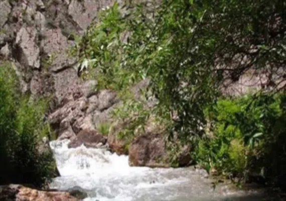 دره حمام قلعه