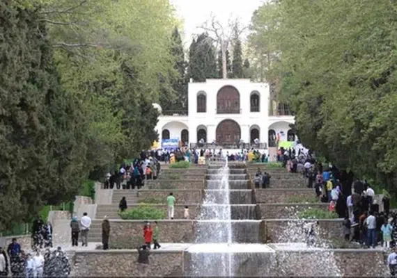 جنگل پردیسان قائم