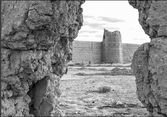 قلعه رباط ابرکوه