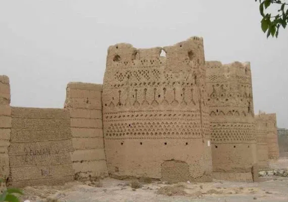 قلعه رباط ابرکوه