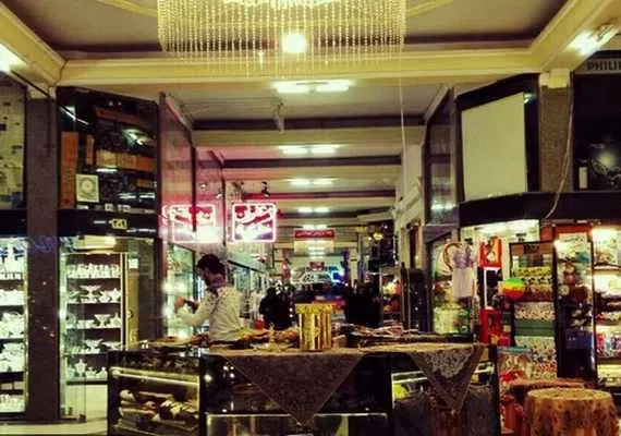 بازار گوهرشاد مشهد