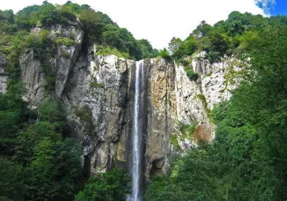 آبشار لاتون - بلند ترین آبشار ایران