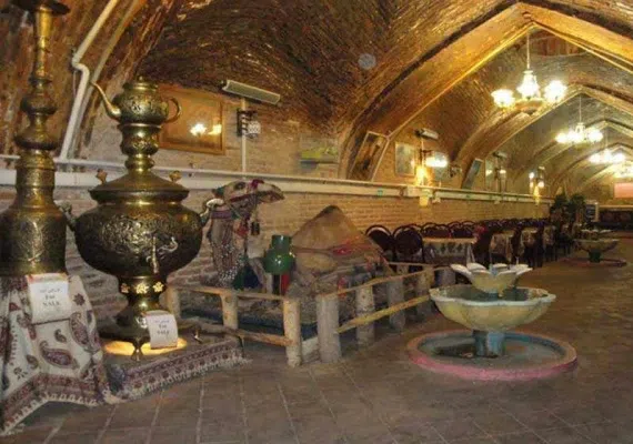 کاروانسرای سنگی، کاروانسرایی از عهد صفویه