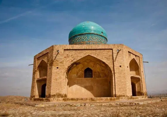 بقعه ملا حسن کاشی، یادگار دوران ایلخانی