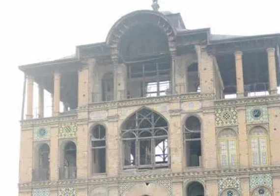 کاخ عشرت آباد، کاخی که سرنوشت خوبی نداشت!!!!