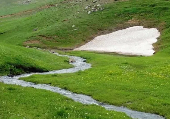 آبشار ورزان کجاست