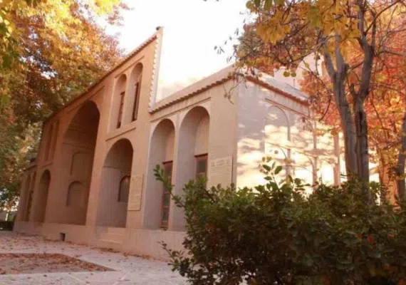 باغ پهلوان پور مهریز، معماری تماما اصیل ایرانی