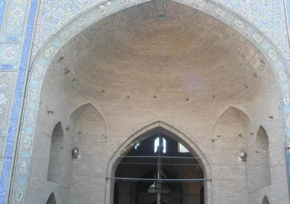 مسجد رحیم خان اصفهان، تلفیقی از معماری مدرن و سنتی