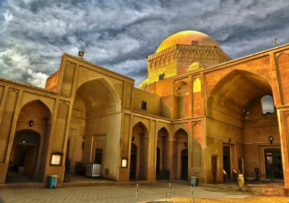 زندان اسکندر یا مدرسه ضیائیه