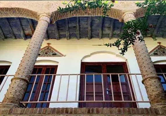 خانه پردلی