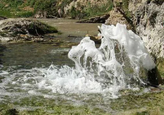 چشمه آبگرم هفت آباد