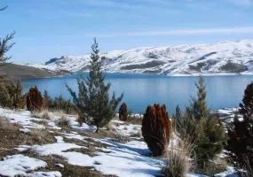 دریاچه سد وحدت