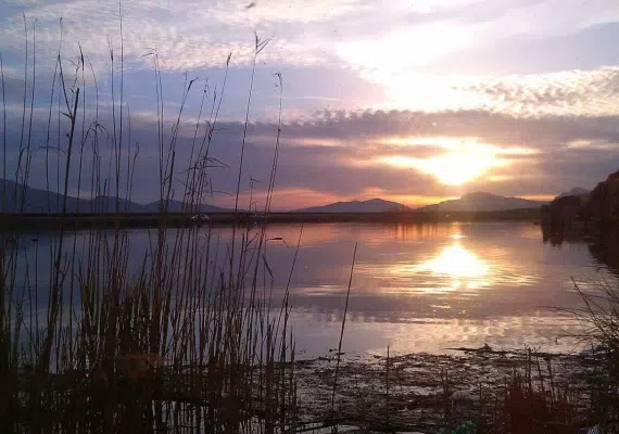 تالاب هشیلان کجاست