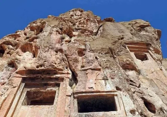 گوردخمه اسحاق وند