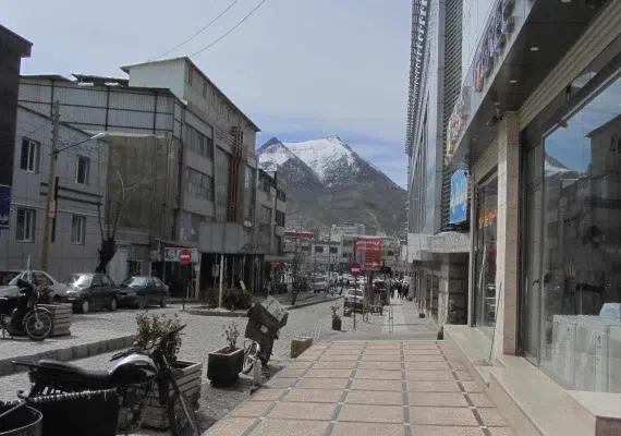 بازارهای بانه