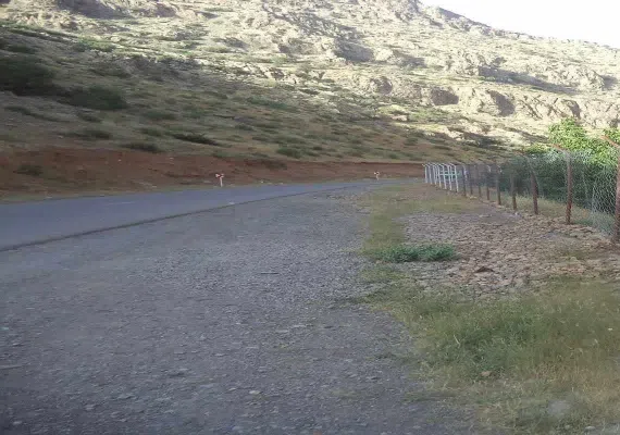 تفرجگاه تخت شاه