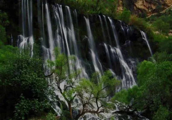 آبشار چم آو