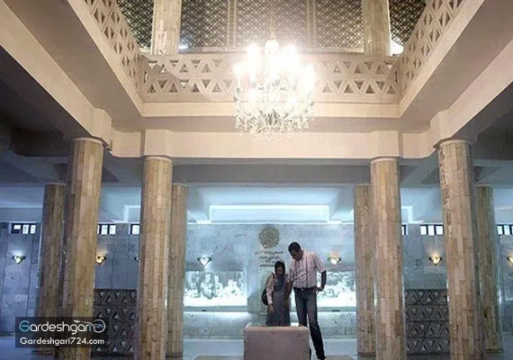 آرامگاه و مقبره فردوسی کجاست