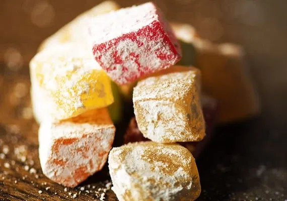 سوغات تبریز | کامل ترین لیست| از صنایع دستی تا انواع شیرینی