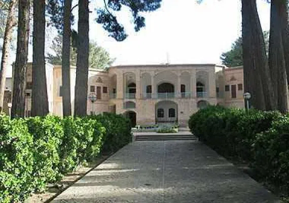 باغ و عمارت اکبریه