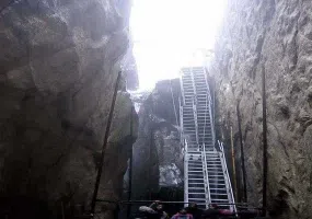 آبشار قره سو