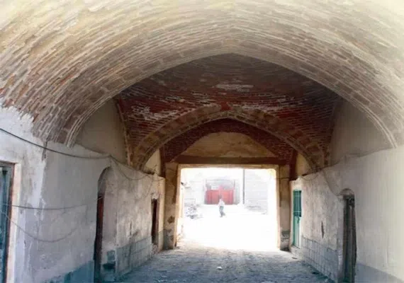 كاروانسرا حاج كاظم مدرس