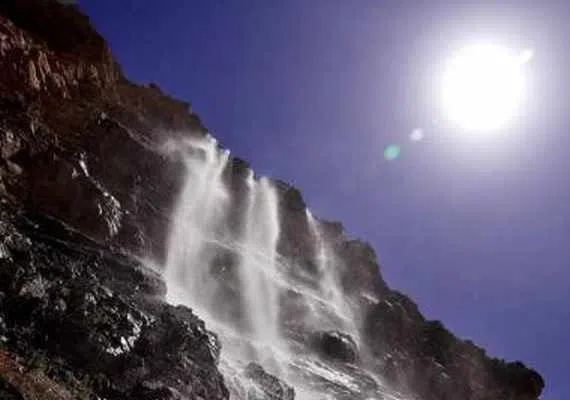آبشار دررود نیشابور