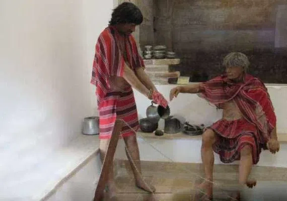 موزه مردم شناسی فردوس