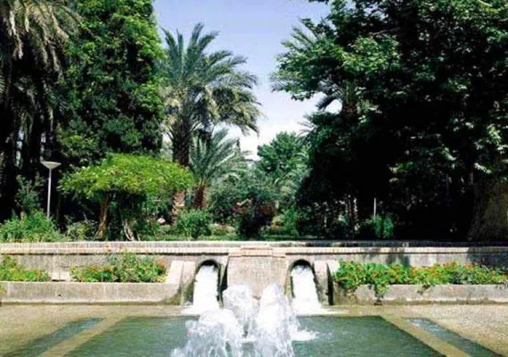 باغ گلشن طبس