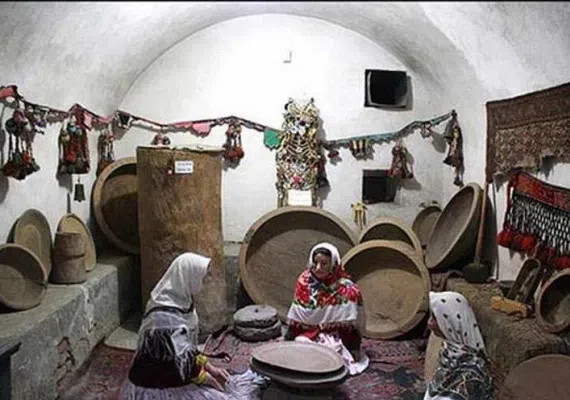 موزه مردم شناسی سرایان