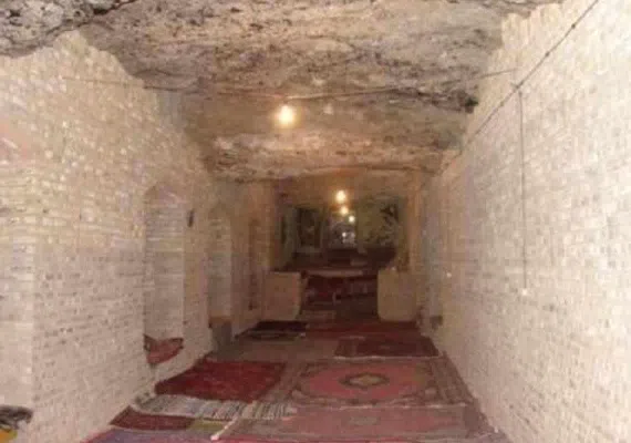 مقبره بابا قدرت