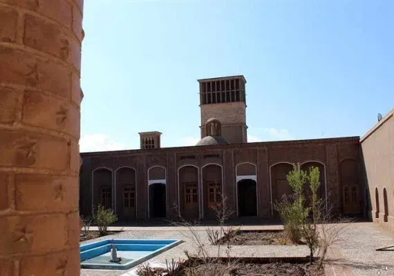 خانه تاریخی قرائی