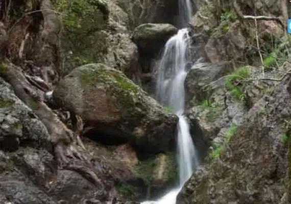 آبشار ارزنه