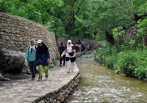 روستای اخلمد