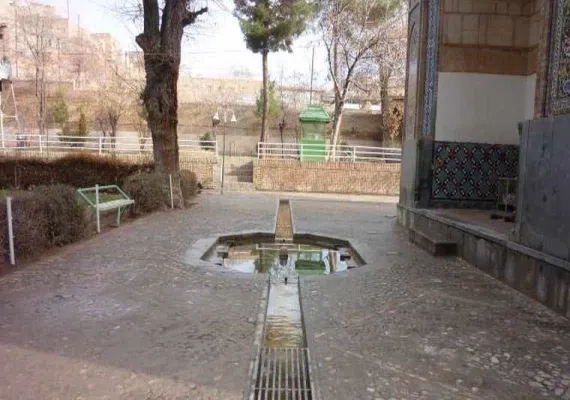 قدمگاه امام رضا کجاست