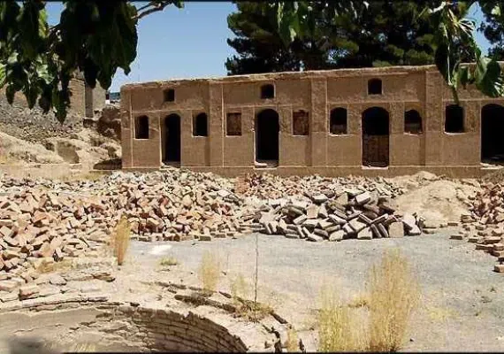 ارگ بهارستان یا باغ زرشکی بیرجند