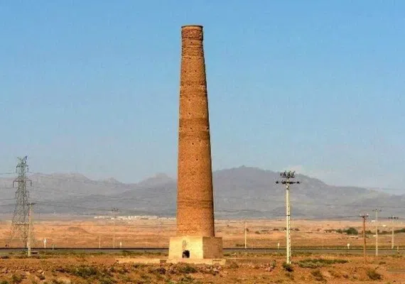 مناره خسروگرد