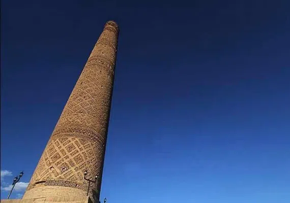 مناره خسروگرد